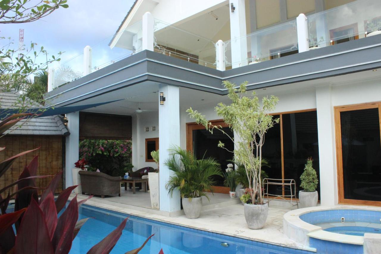 Kartika Villas Lovina Esterno foto